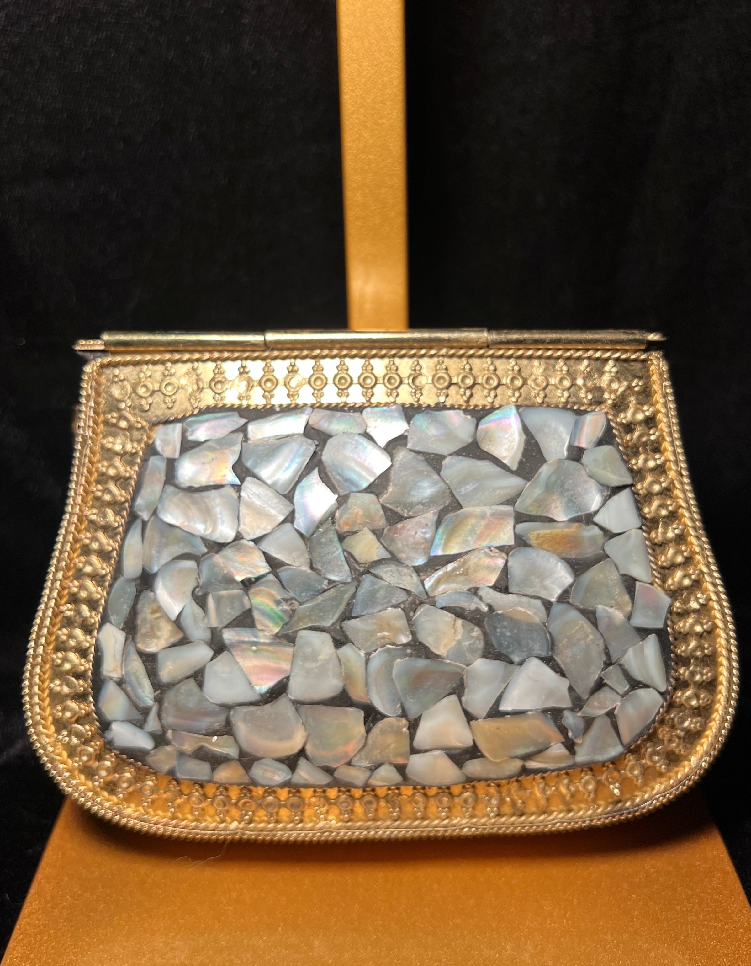 Small Gold & Black Metal Ceramic Clutch | RMC-18