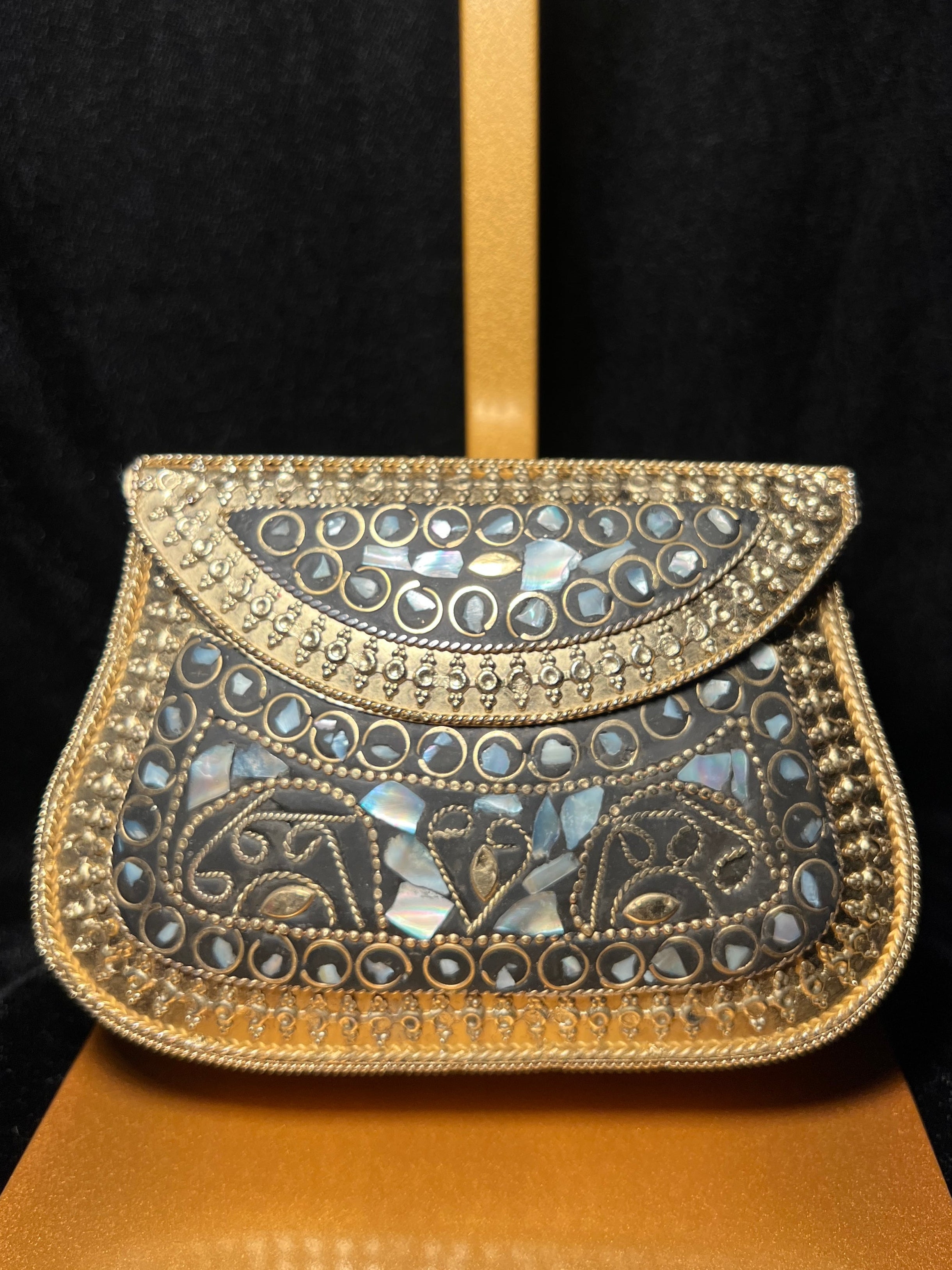 Small Gold & Black Metal Ceramic Clutch | RMC-18