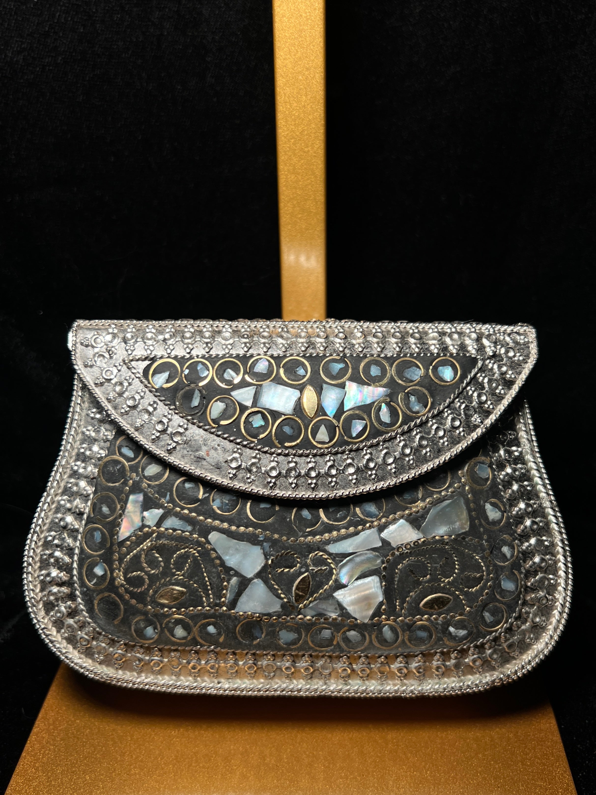Small Gold & Black Metal Ceramic Clutch | RMC-18
