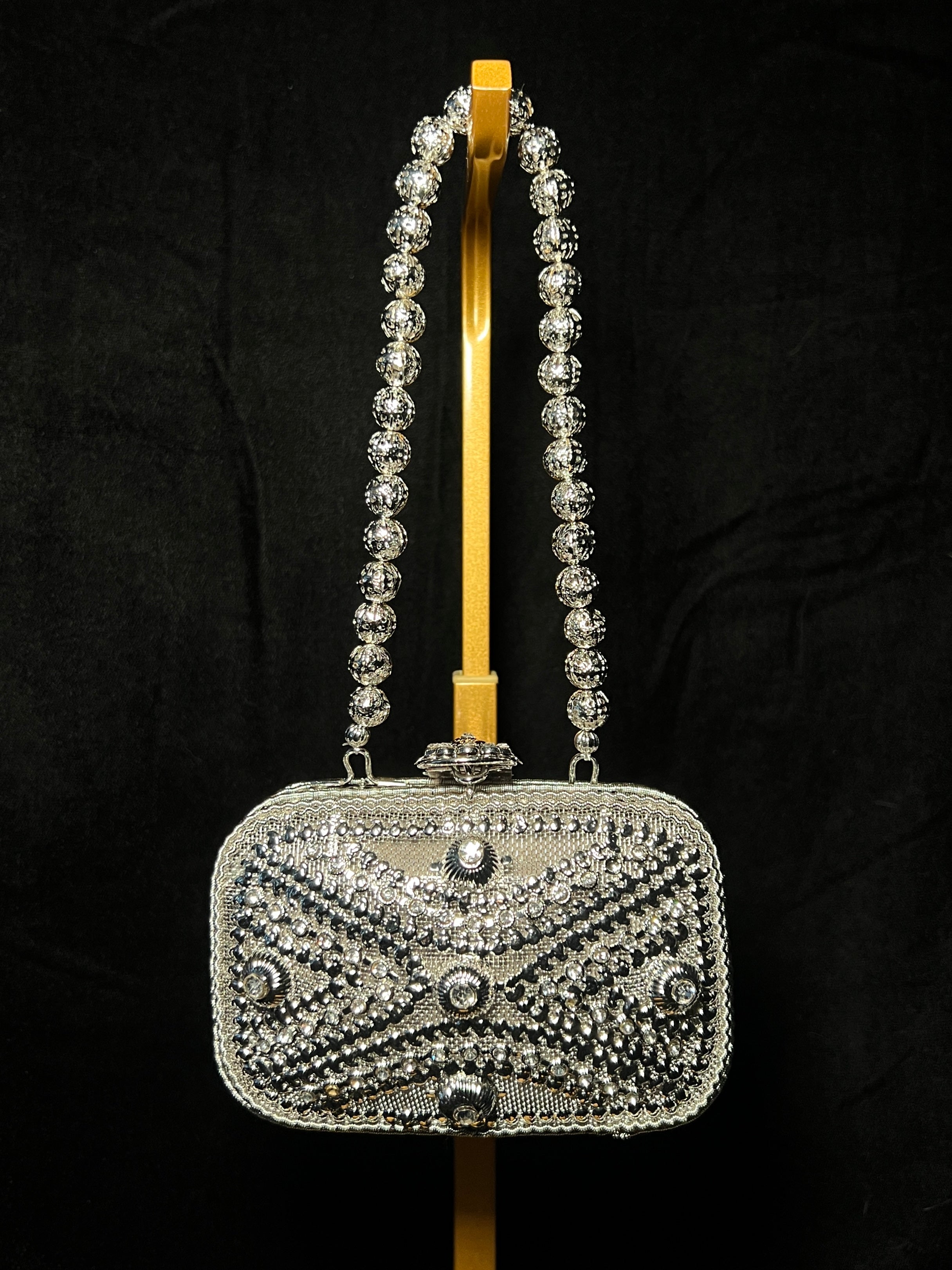 Rectangle Round Edge Metal Clutch | RMC - 07
