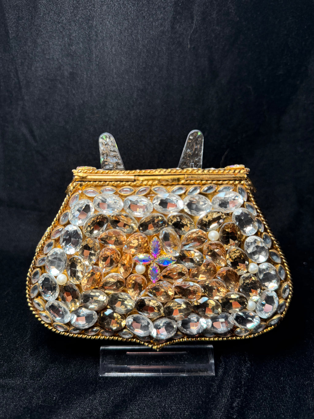 Small Bubble Trapezoid Kundan Clutch | RKC-203