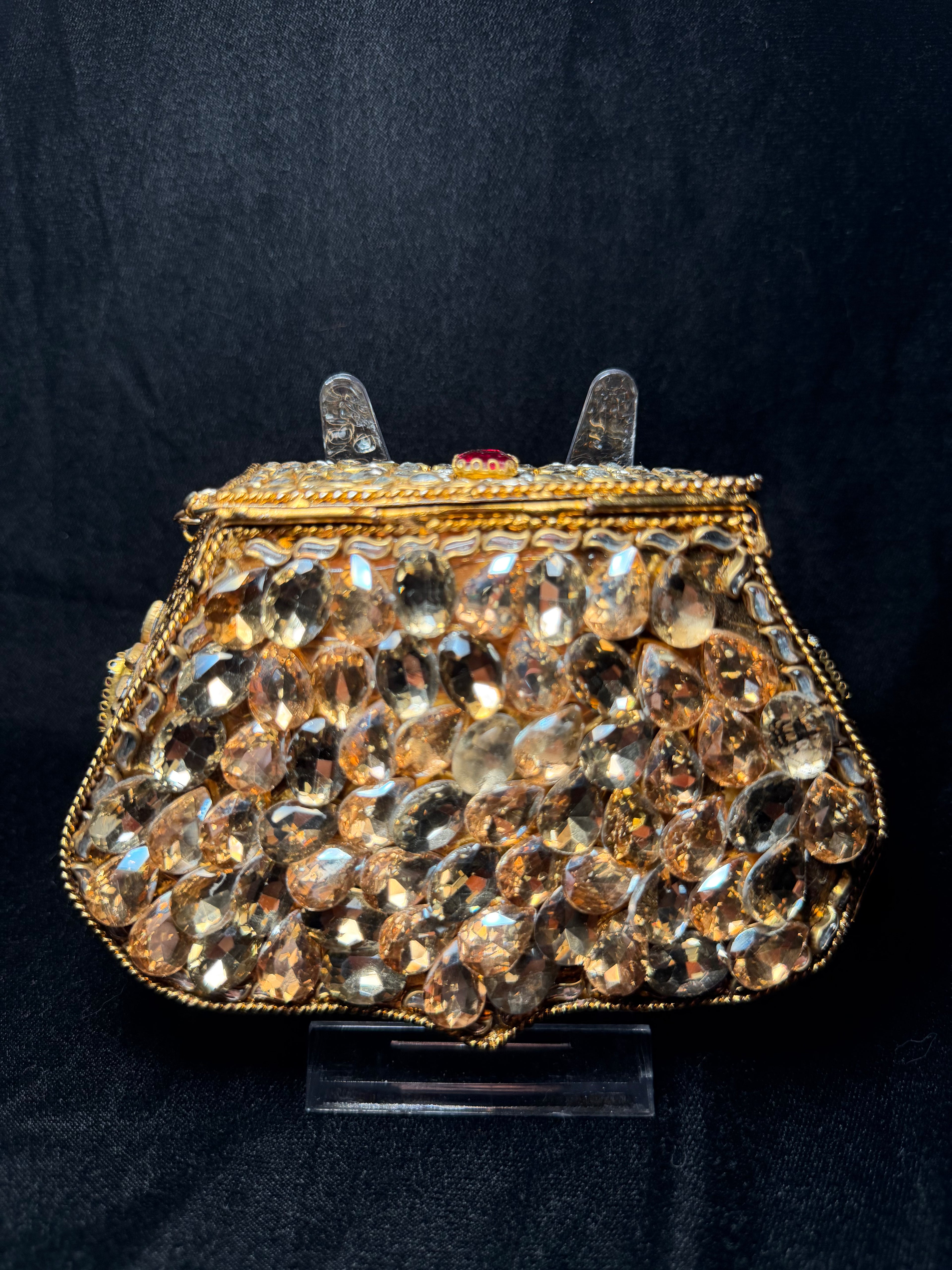 Small Bubble Trapezoid Kundan Clutch | RKC-204