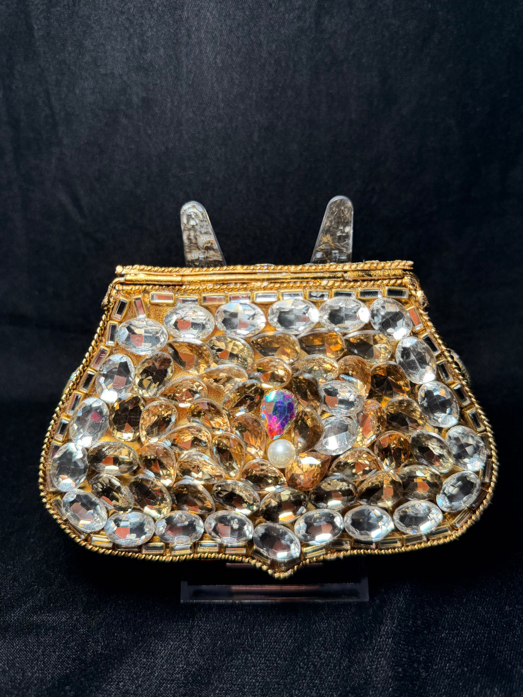 Small Bubble Trapezoid Kundan Clutch | RKC-205