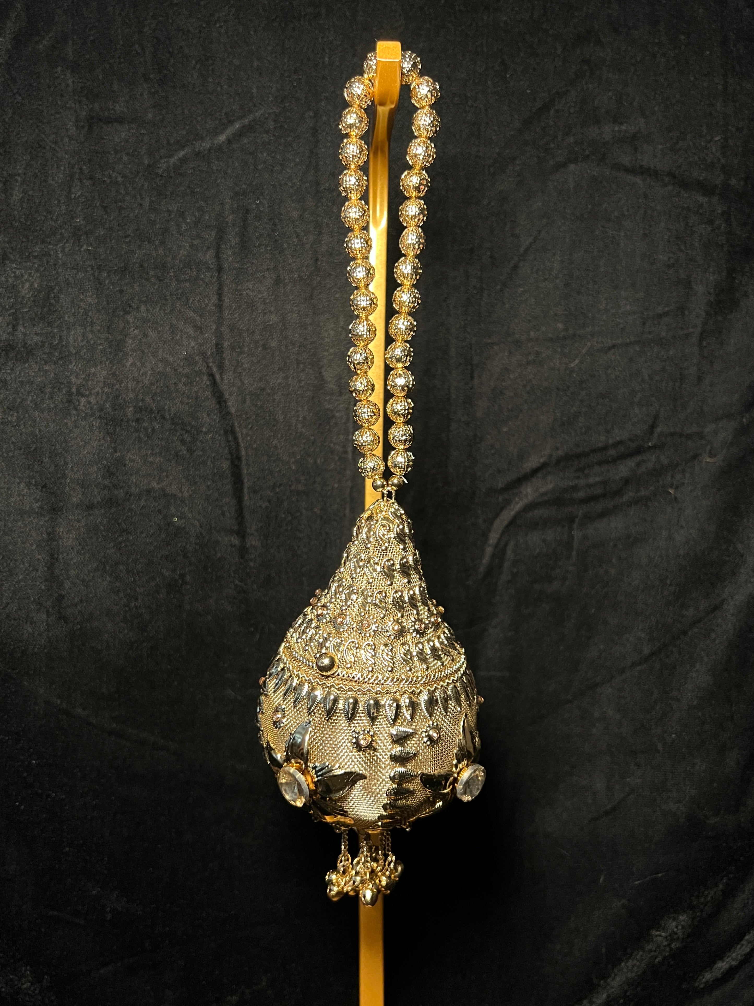 Metal Potli Clutch | RKC-198