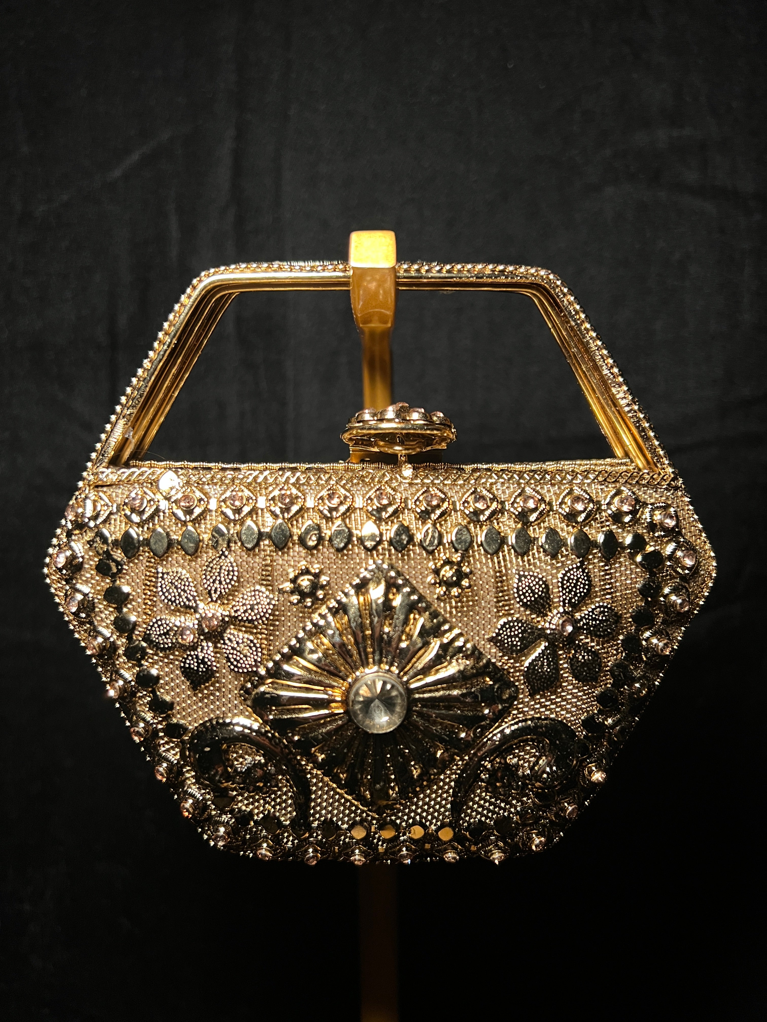 Metal Potli Clutch | RKC-201