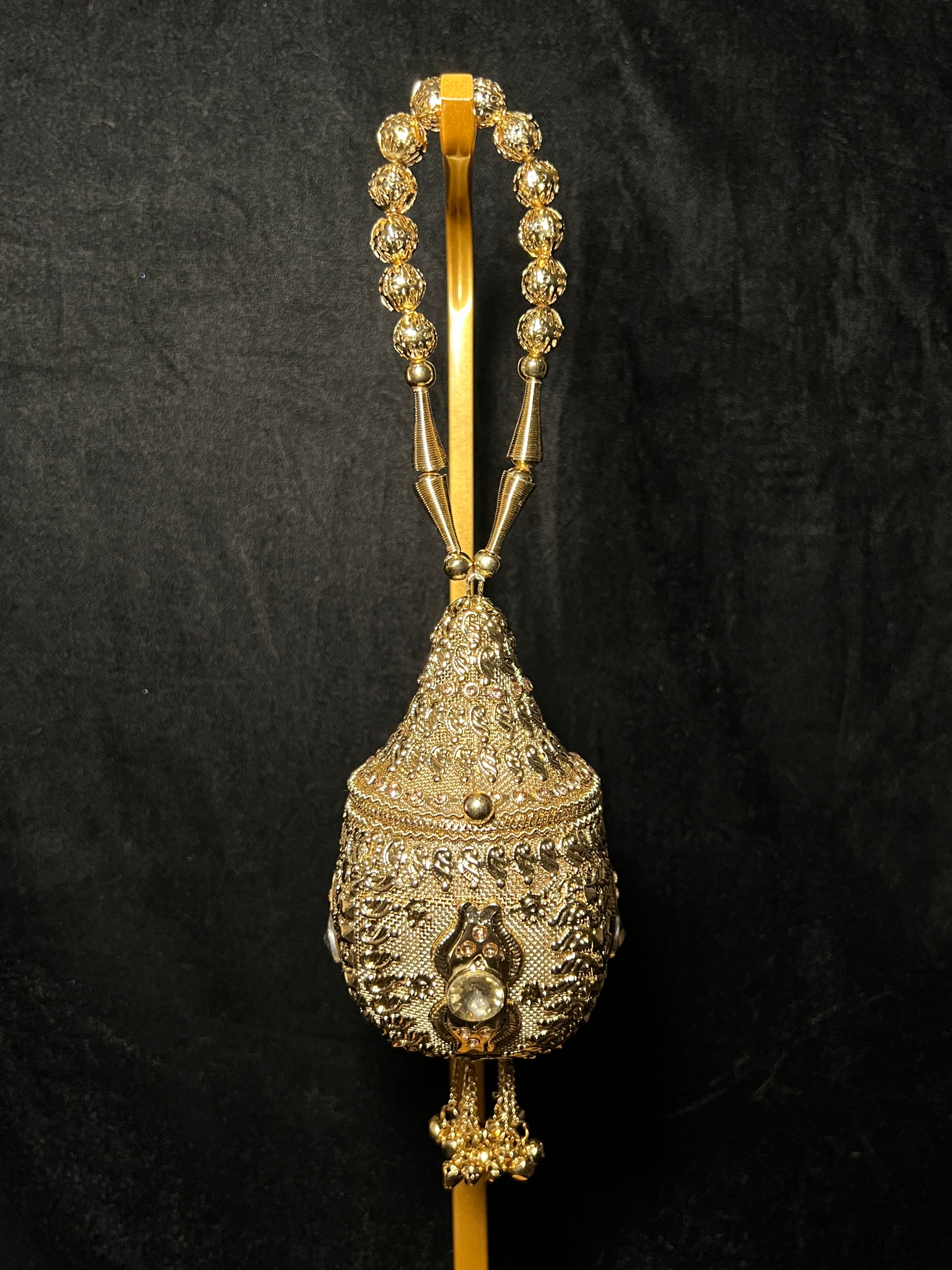 Metal Potli Clutch | RKC-191