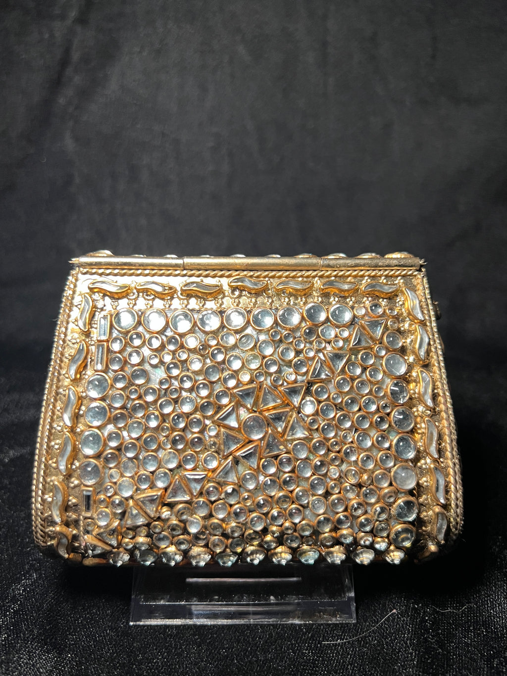 Small Trapezoid Kundan Clutch | RKC-116