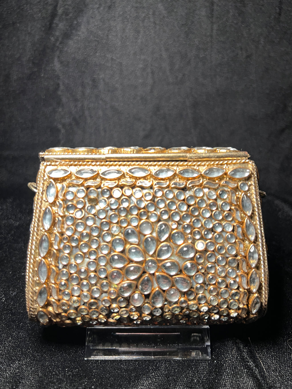 Small Trapezoid Kundan Clutch | RKC-123