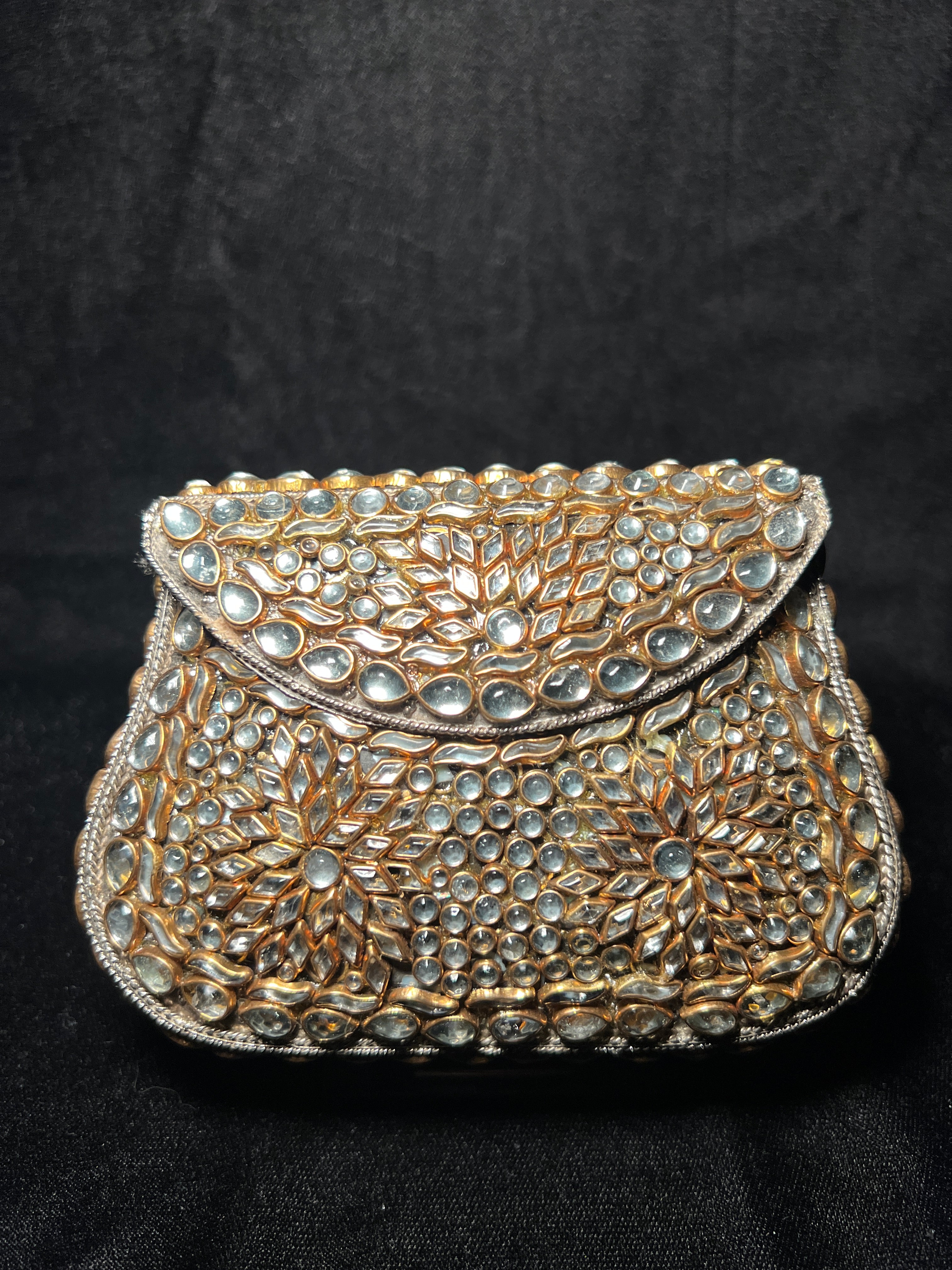 Medium Trapezoid Kundan Clutch | RKC-136