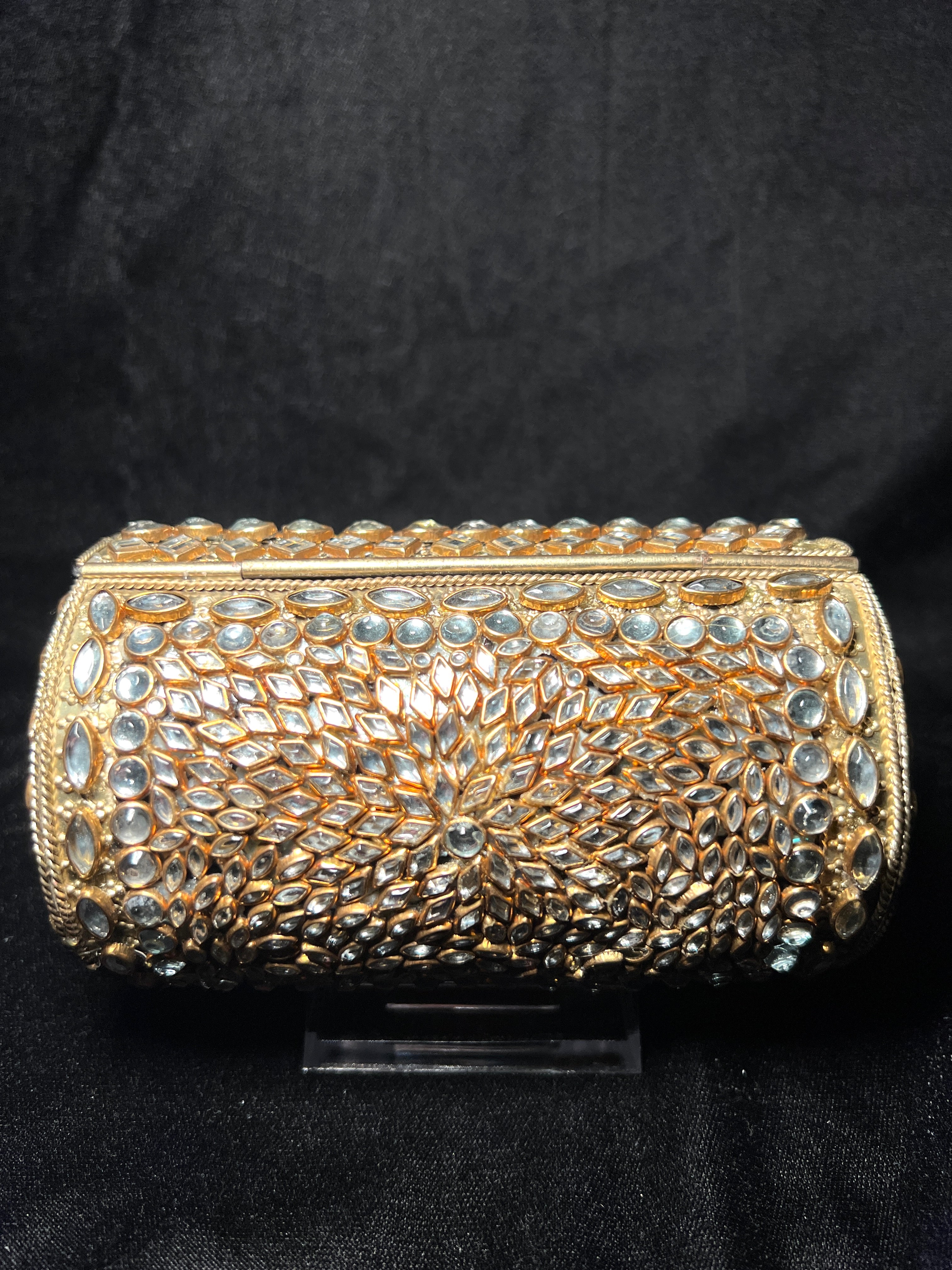 Medium Cylinder Kundan Clutch | RKC-149