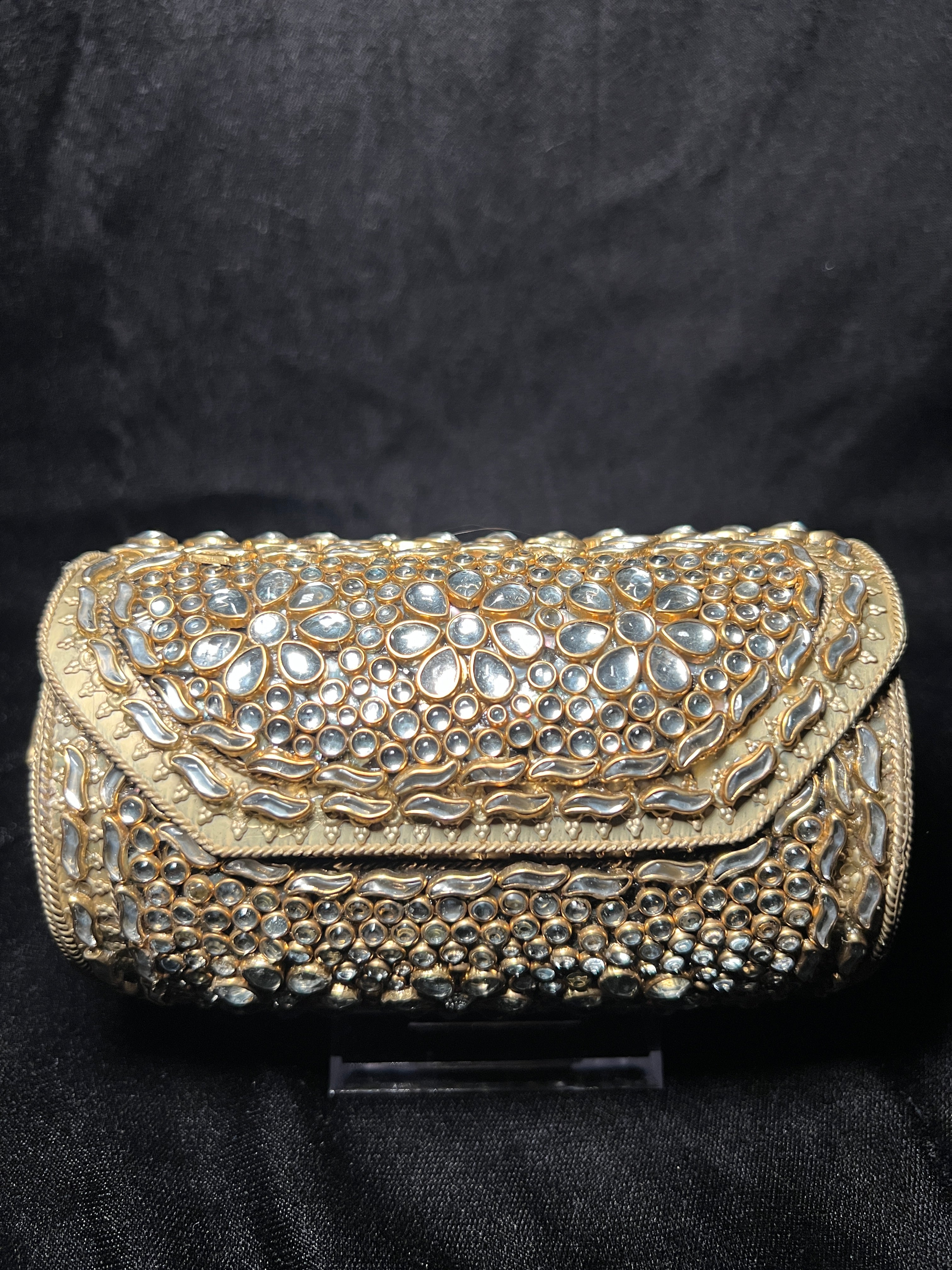 Medium Cylinder Kundan Clutch | RKC-154